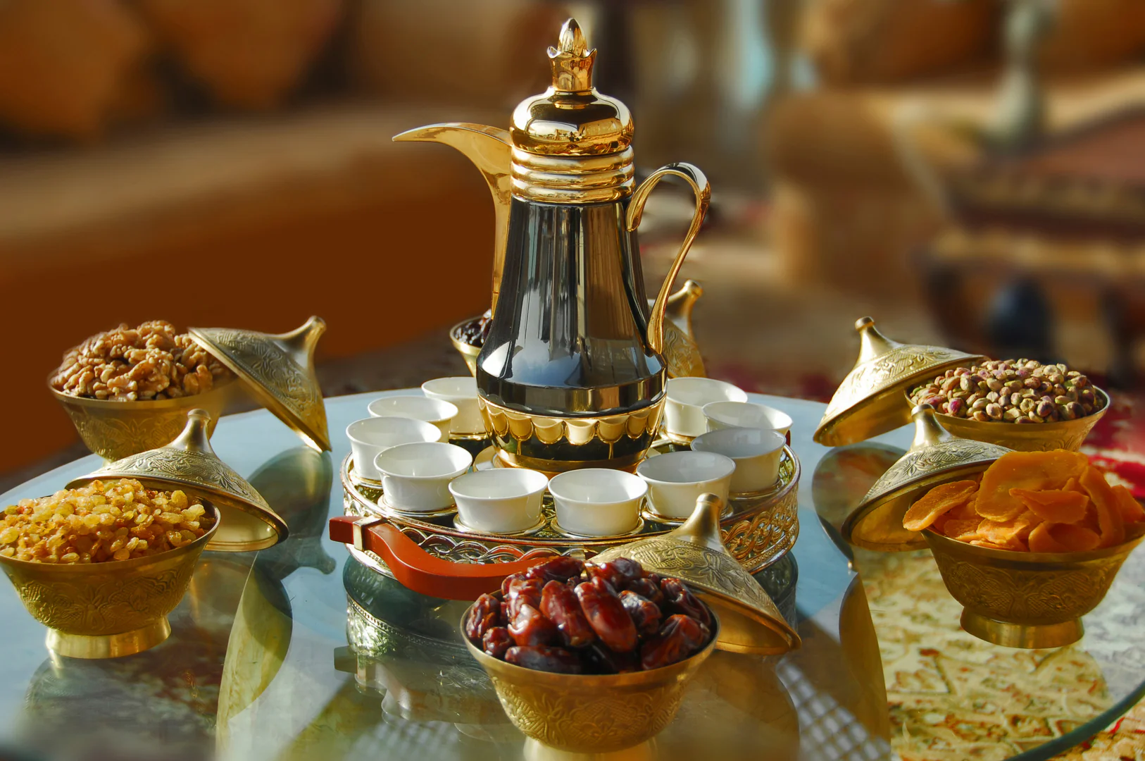 Arabian Coffee and Dates: A Taste of Tradition